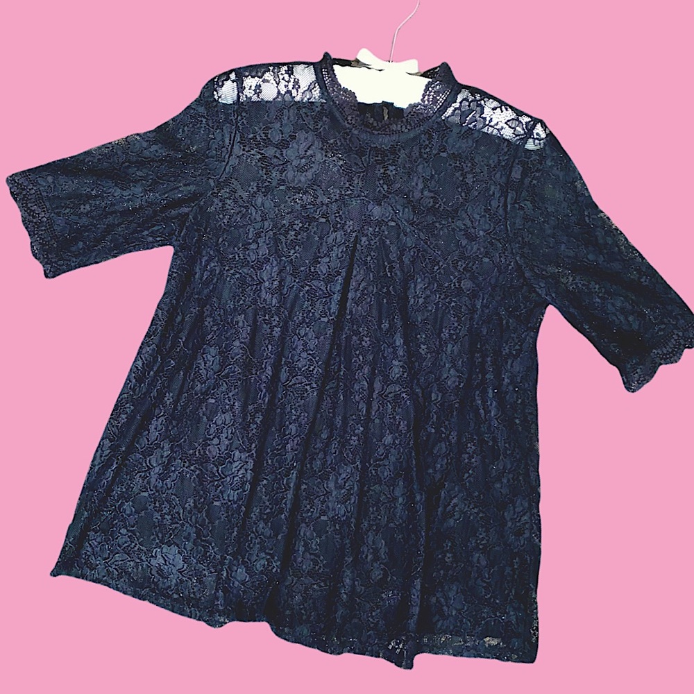 Flowy Black Lace Top - S